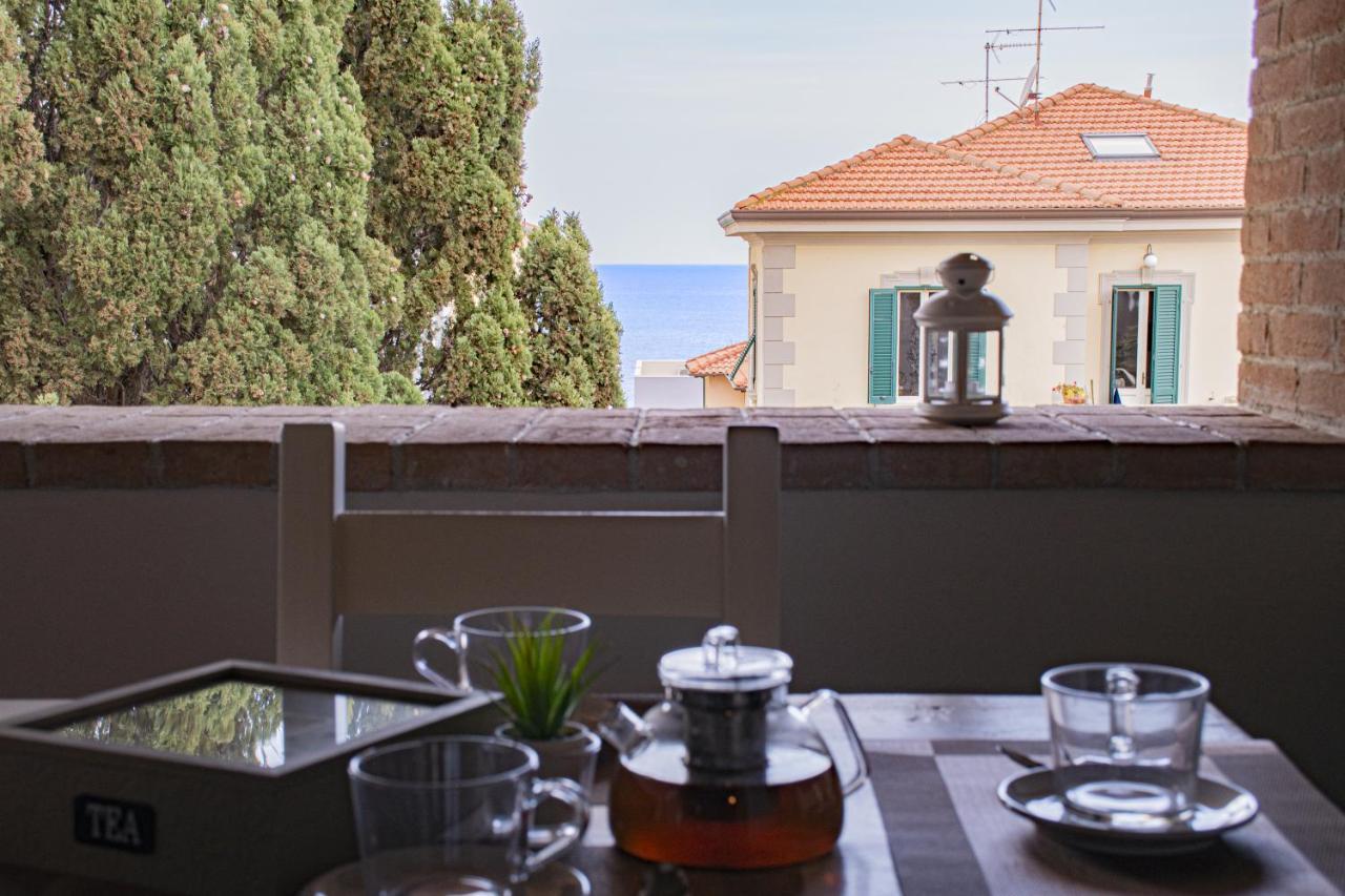 Ferienwohnung Casa Velia 78Mq A 30 Metri Dal Mare Di San Vincenzo Exterior foto