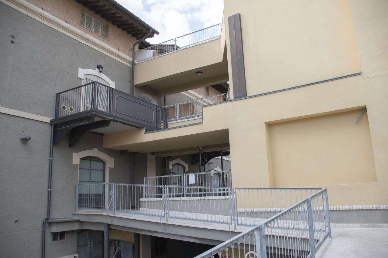 Ferienwohnung Casa Velia 78Mq A 30 Metri Dal Mare Di San Vincenzo Exterior foto