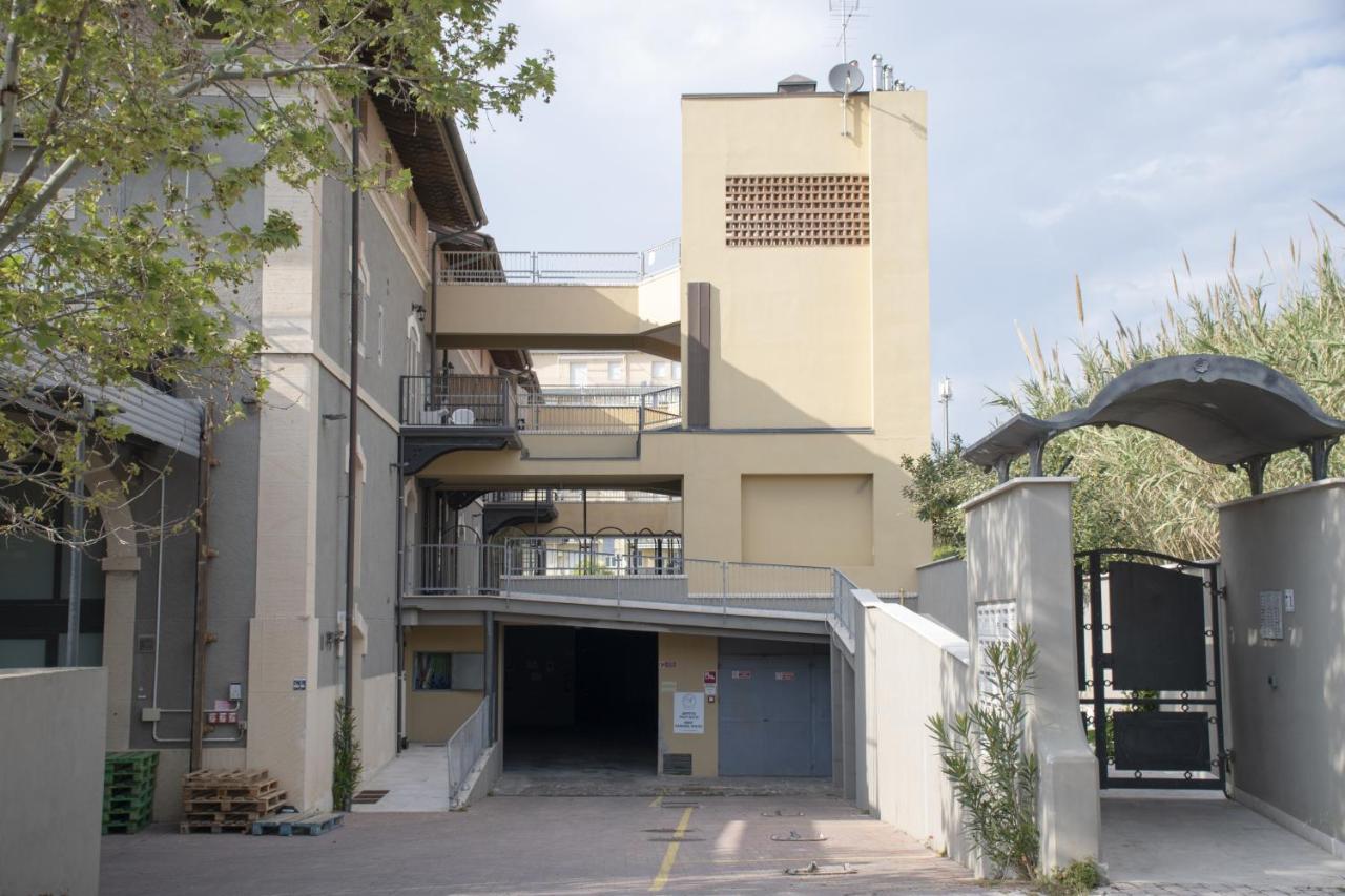 Ferienwohnung Casa Velia 78Mq A 30 Metri Dal Mare Di San Vincenzo Exterior foto