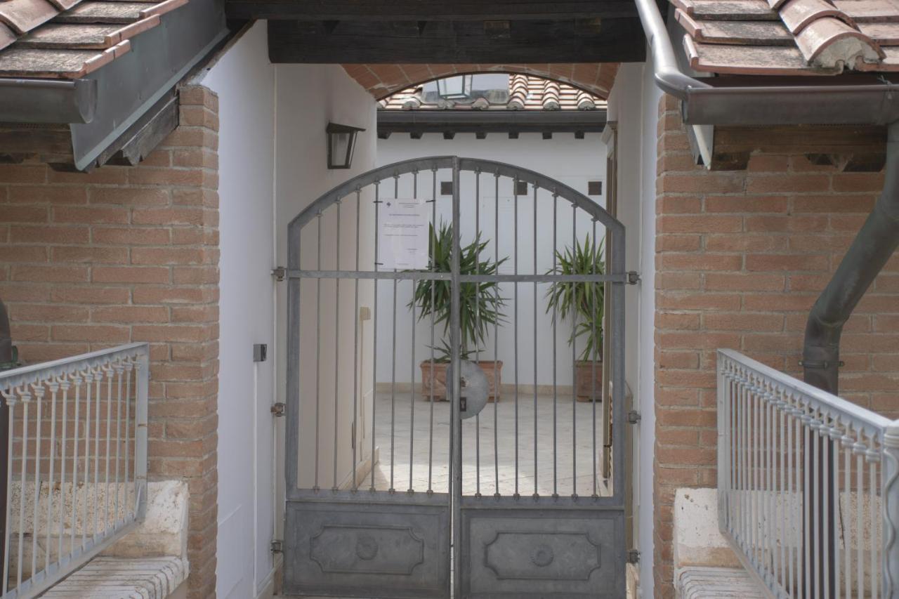 Ferienwohnung Casa Velia 78Mq A 30 Metri Dal Mare Di San Vincenzo Exterior foto